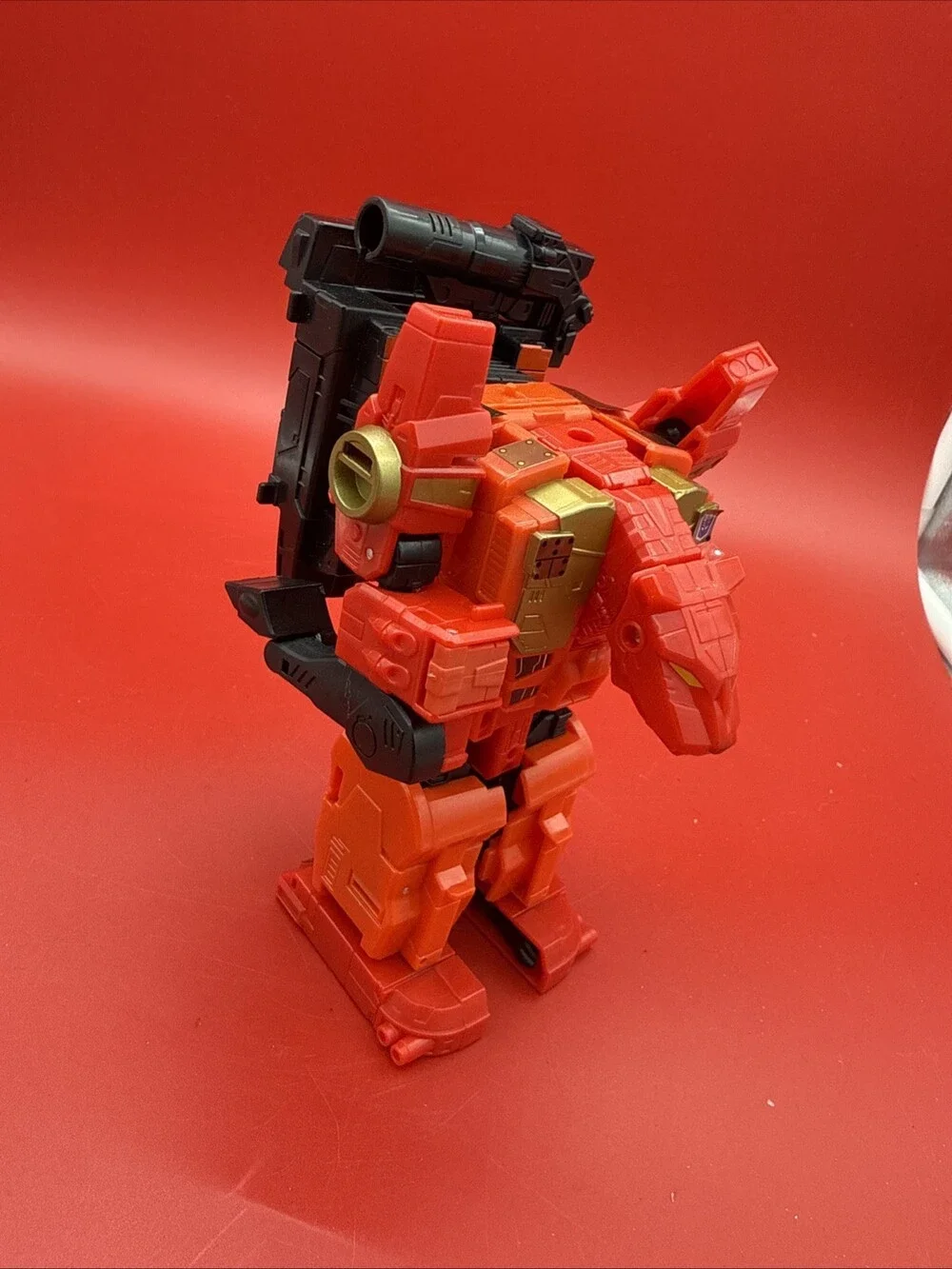 Transformers Power Of The Primes Titan Class Rampage